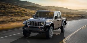 2025 Jeep Gladiator \ Devil's Lake, ND
