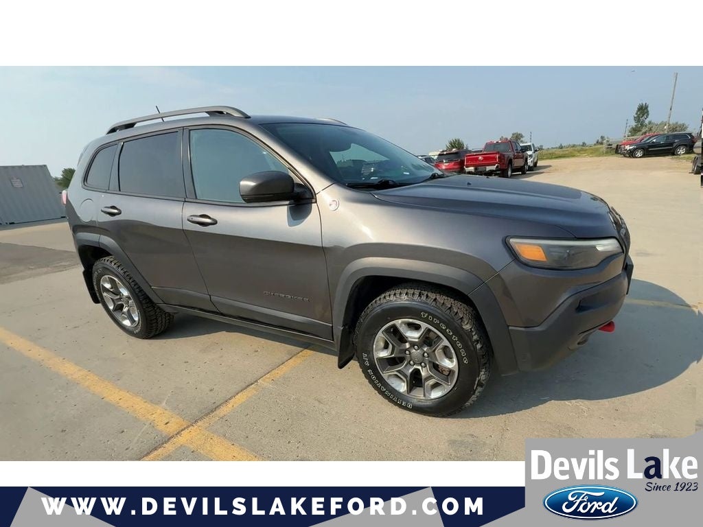 Used 2019 Jeep Cherokee Trailhawk with VIN 1C4PJMBX4KD328496 for sale in Devils Lake, ND