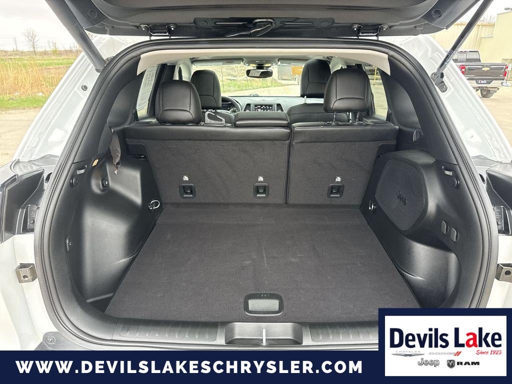 2023 Jeep Cherokee Altitude Lux 4x4