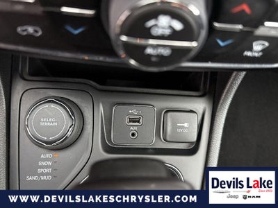 2023 Jeep Cherokee Altitude Lux 4x4
