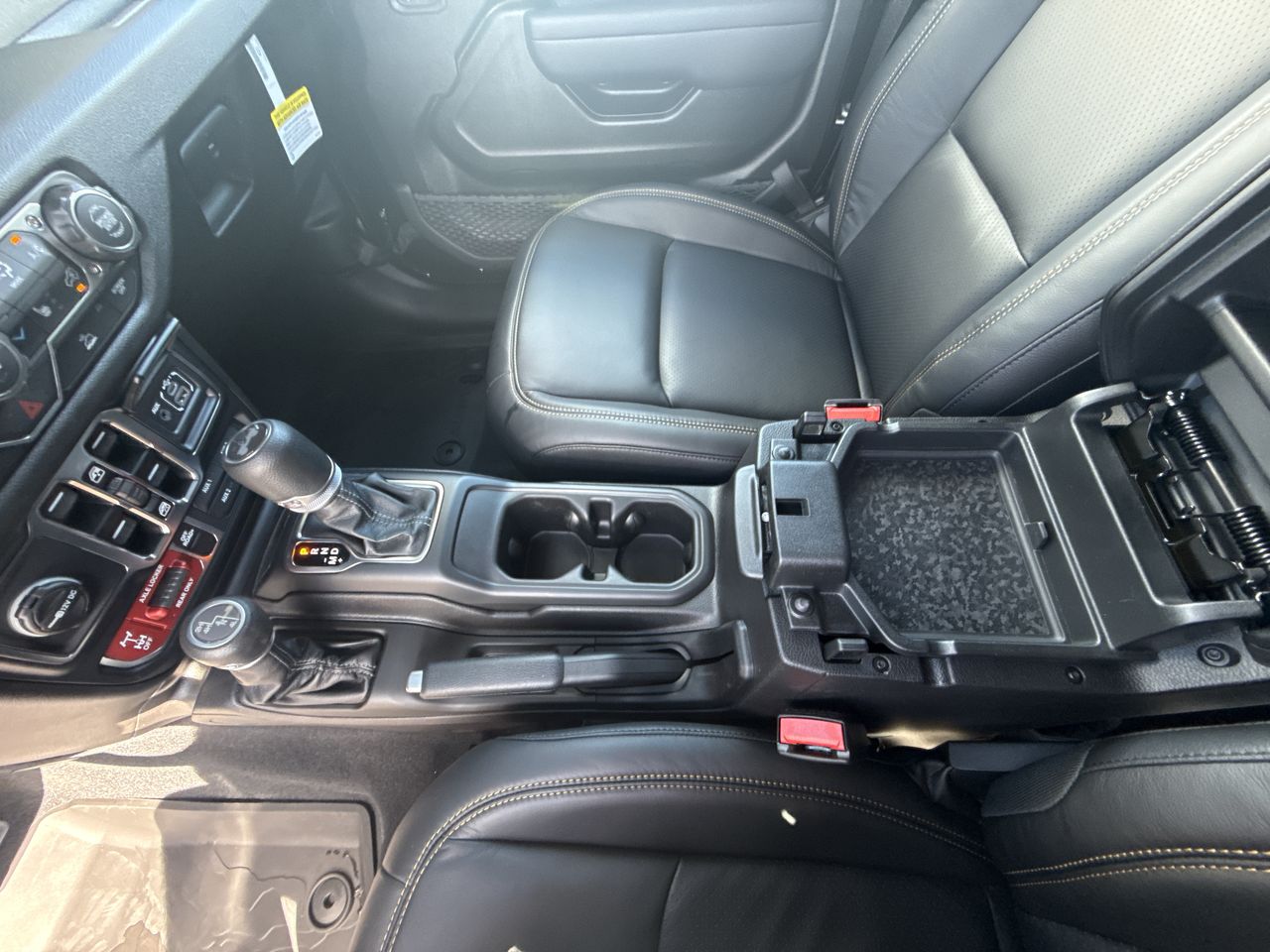 2027 Jeep Wrangler WRANGLER 4-DOOR WILLYS