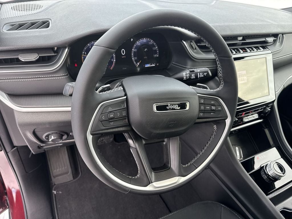 2026 Jeep Grand Cherokee GRAND CHEROKEE LAREDO X 4X4