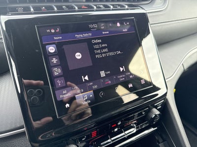 2026 Jeep Grand Cherokee GRAND CHEROKEE LAREDO X 4X4