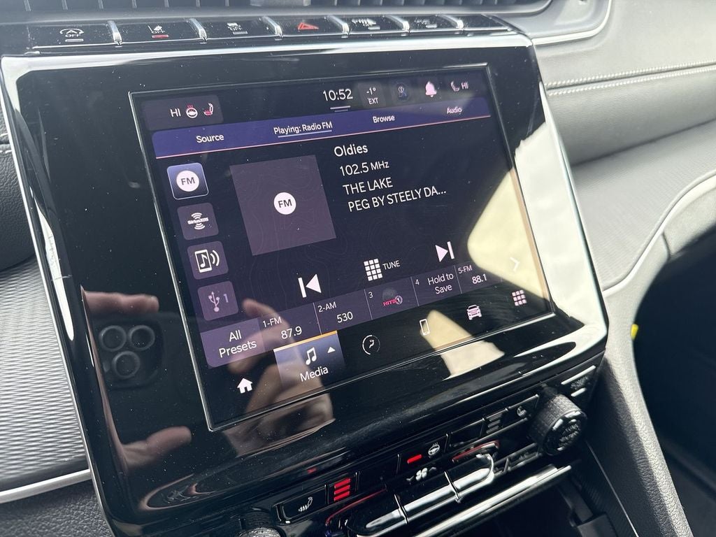 2026 Jeep Grand Cherokee GRAND CHEROKEE LAREDO X 4X4