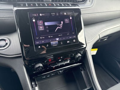 2026 Jeep Grand Cherokee GRAND CHEROKEE LAREDO X 4X4