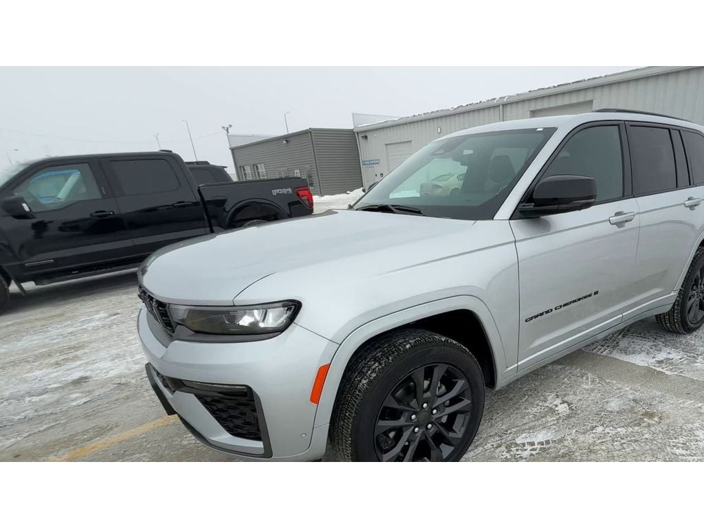 2026 Jeep Grand Cherokee GRAND CHEROKEE LIMITED RESERVE 4X4