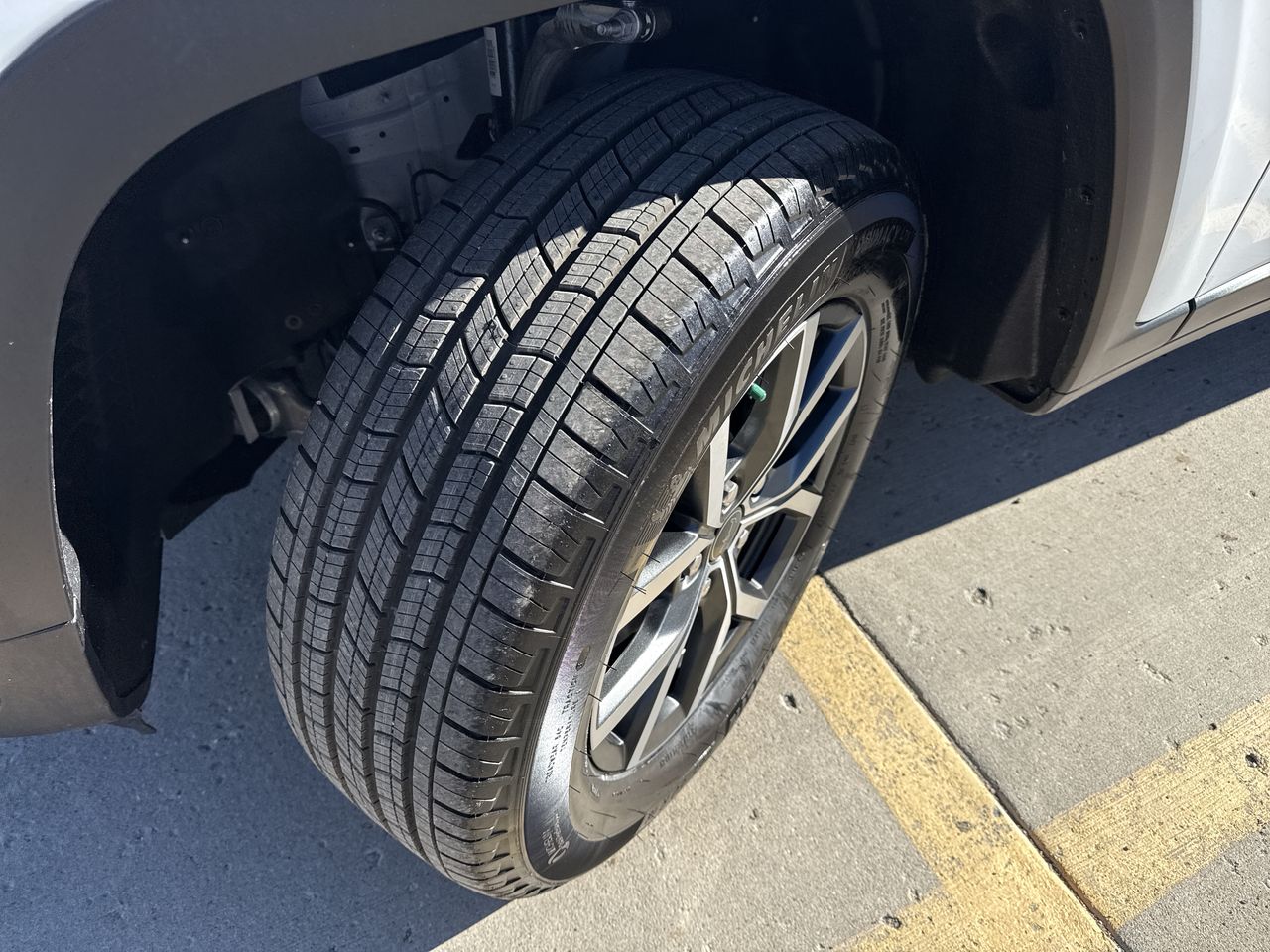 2027 Jeep Grand Cherokee GRAND CHEROKEE L LAREDO X 4X4