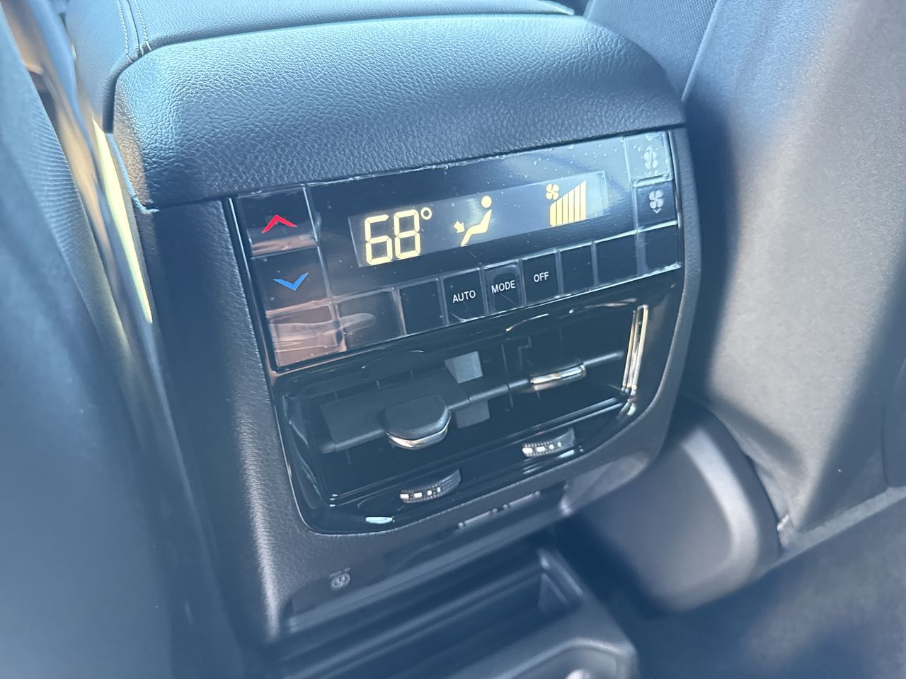 2027 Jeep Grand Cherokee GRAND CHEROKEE L LAREDO X 4X4