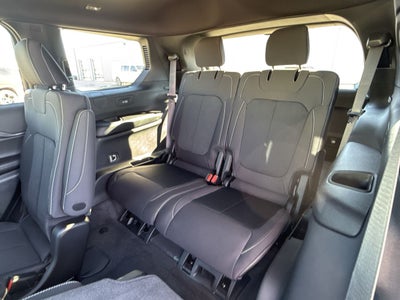 2027 Jeep Grand Cherokee GRAND CHEROKEE L LAREDO X 4X4