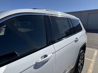 2027 Jeep Grand Cherokee GRAND CHEROKEE L LAREDO X 4X4