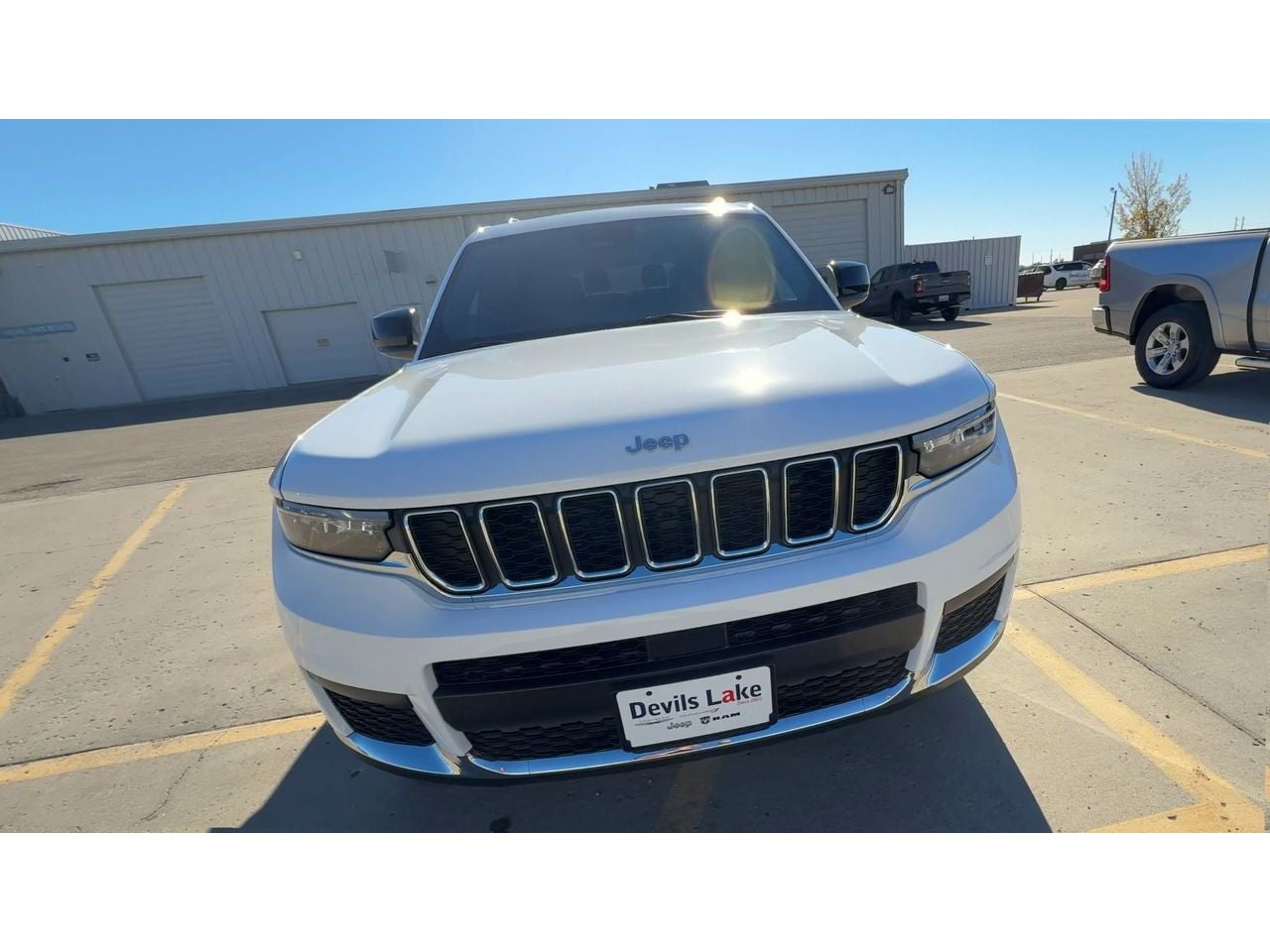 2027 Jeep Grand Cherokee GRAND CHEROKEE L LAREDO X 4X4