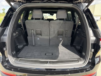 2026 Jeep Grand Cherokee GRAND CHEROKEE L LAREDO ALTITUDE 4X4