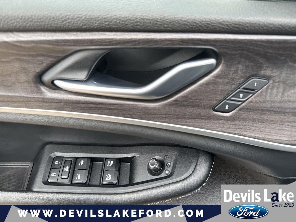 2022 Jeep Grand Cherokee L Limited 4x4