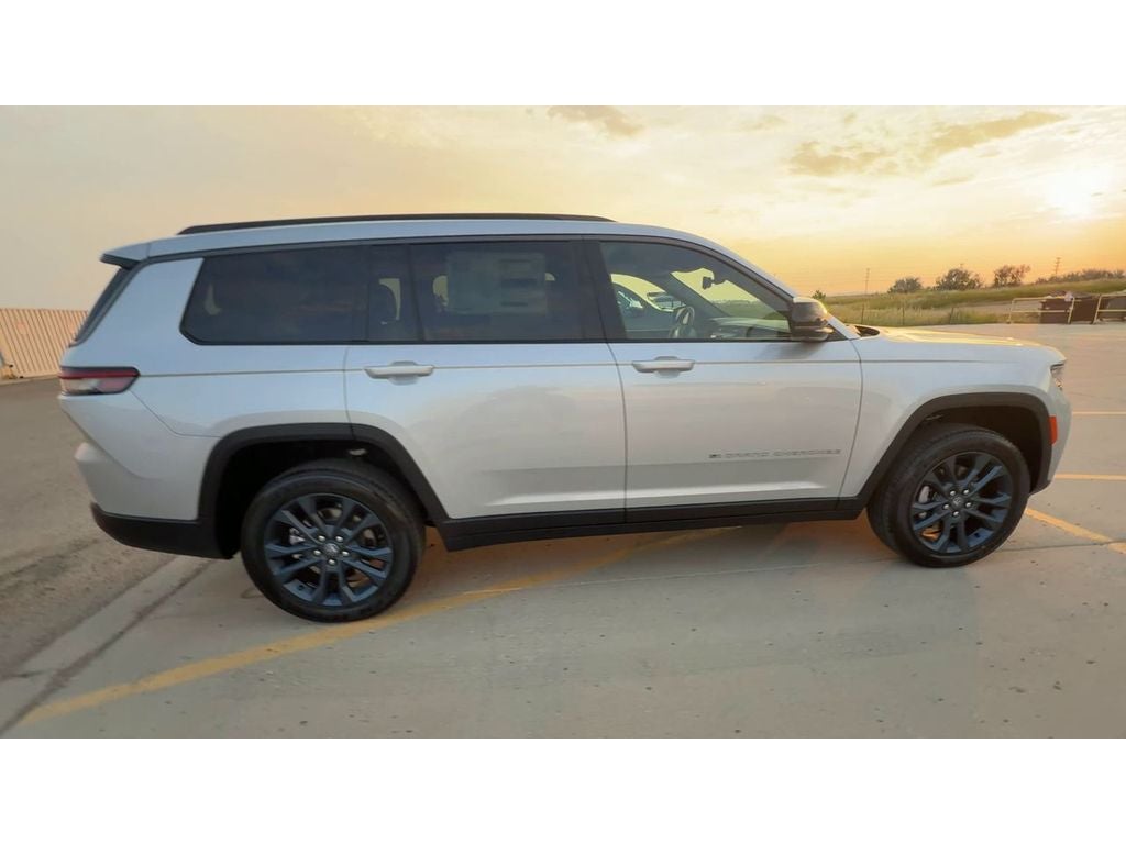 2026 Jeep Grand Cherokee GRAND CHEROKEE L 85TH ANNIVERSARY EDITION 4X4