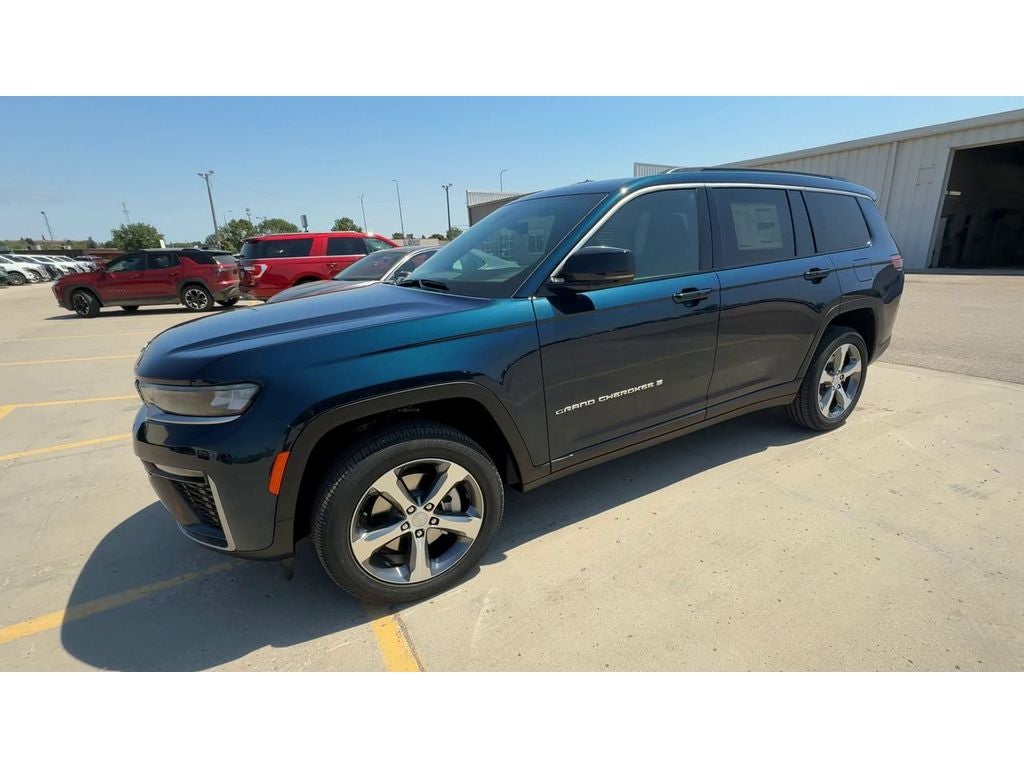 2026 Jeep Grand Cherokee GRAND CHEROKEE L LIMITED 4X4