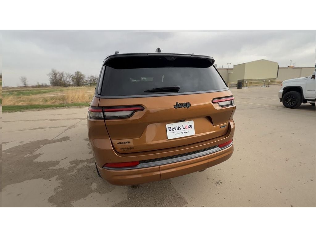 2026 Jeep Grand Cherokee GRAND CHEROKEE L SUMMIT 4X4