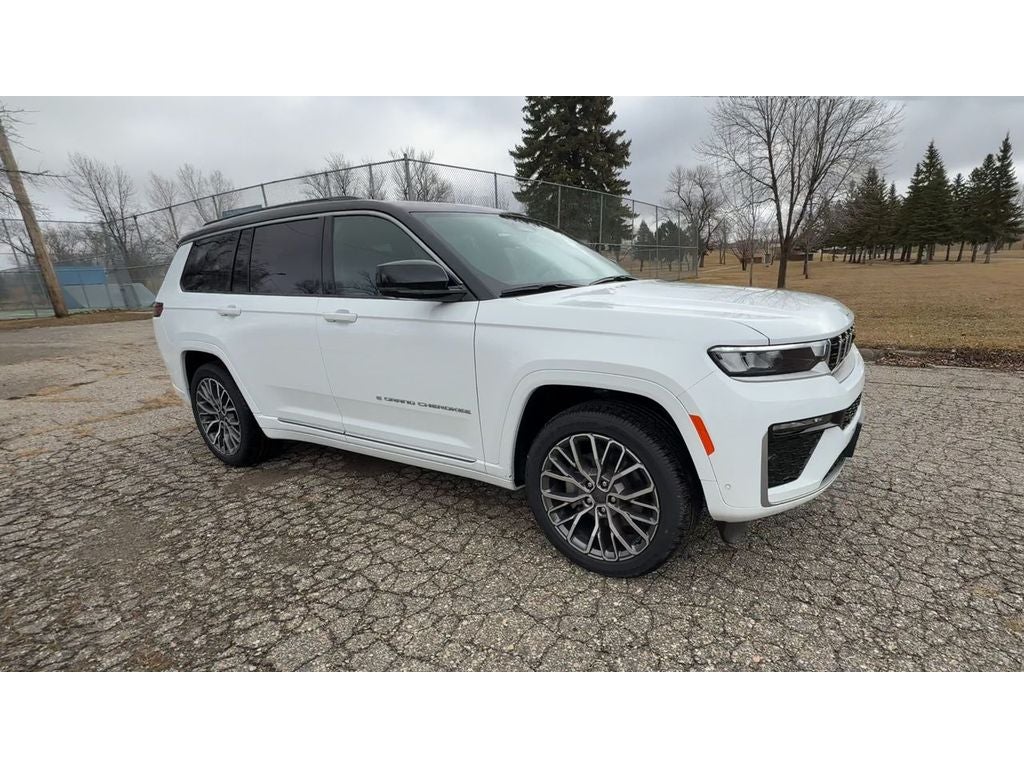 2026 Jeep Grand Cherokee GRAND CHEROKEE L SUMMIT 4X4