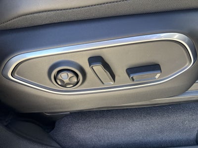 2027 Jeep Grand Wagoneer GRAND WAGONEER UPLAND 4X4