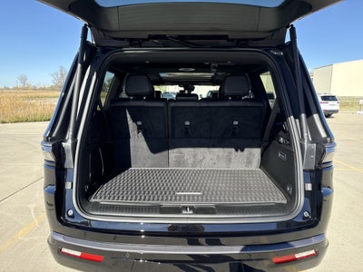 2027 Jeep Grand Wagoneer GRAND WAGONEER UPLAND 4X4