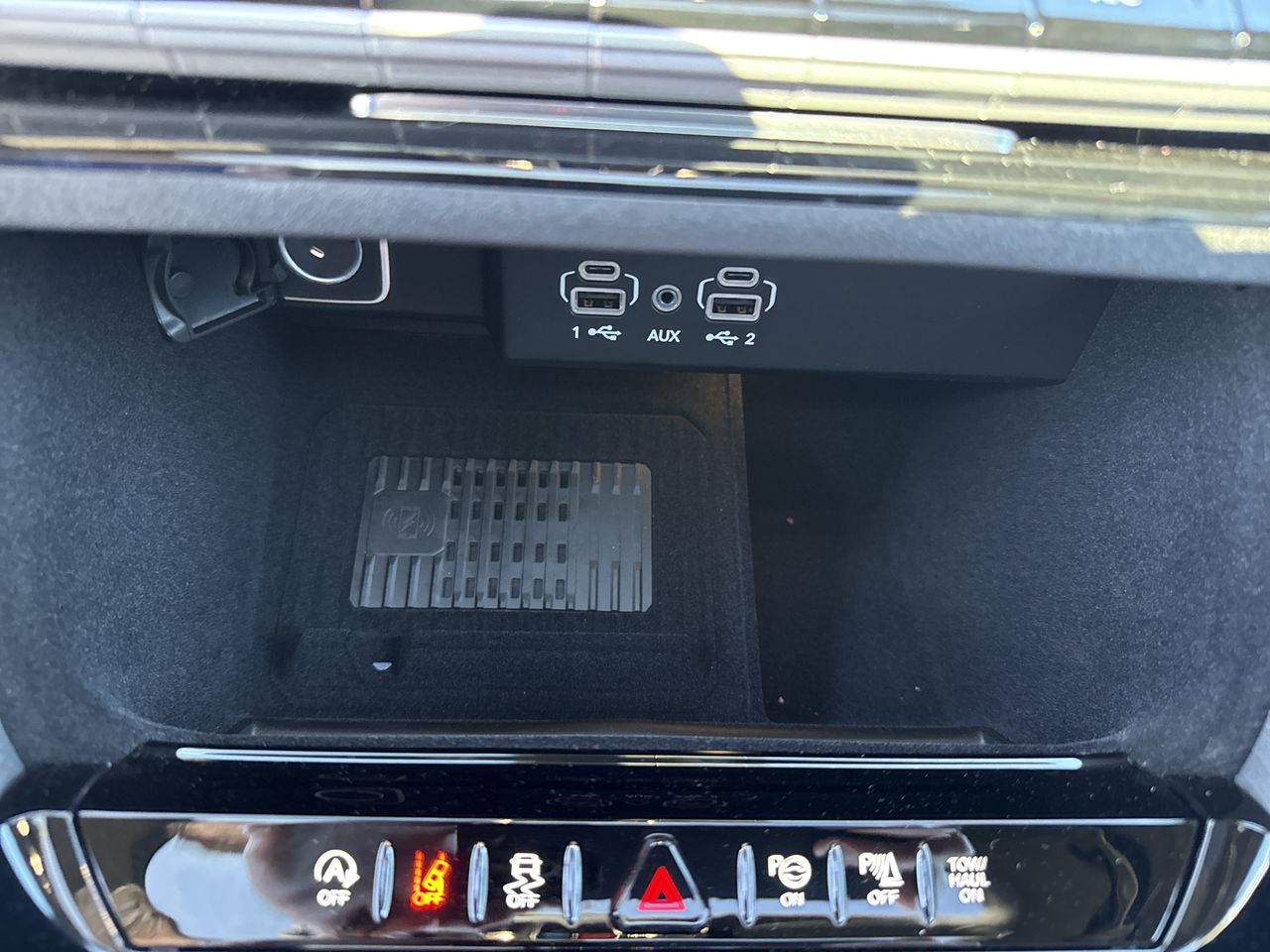 2027 Jeep Grand Wagoneer GRAND WAGONEER UPLAND 4X4