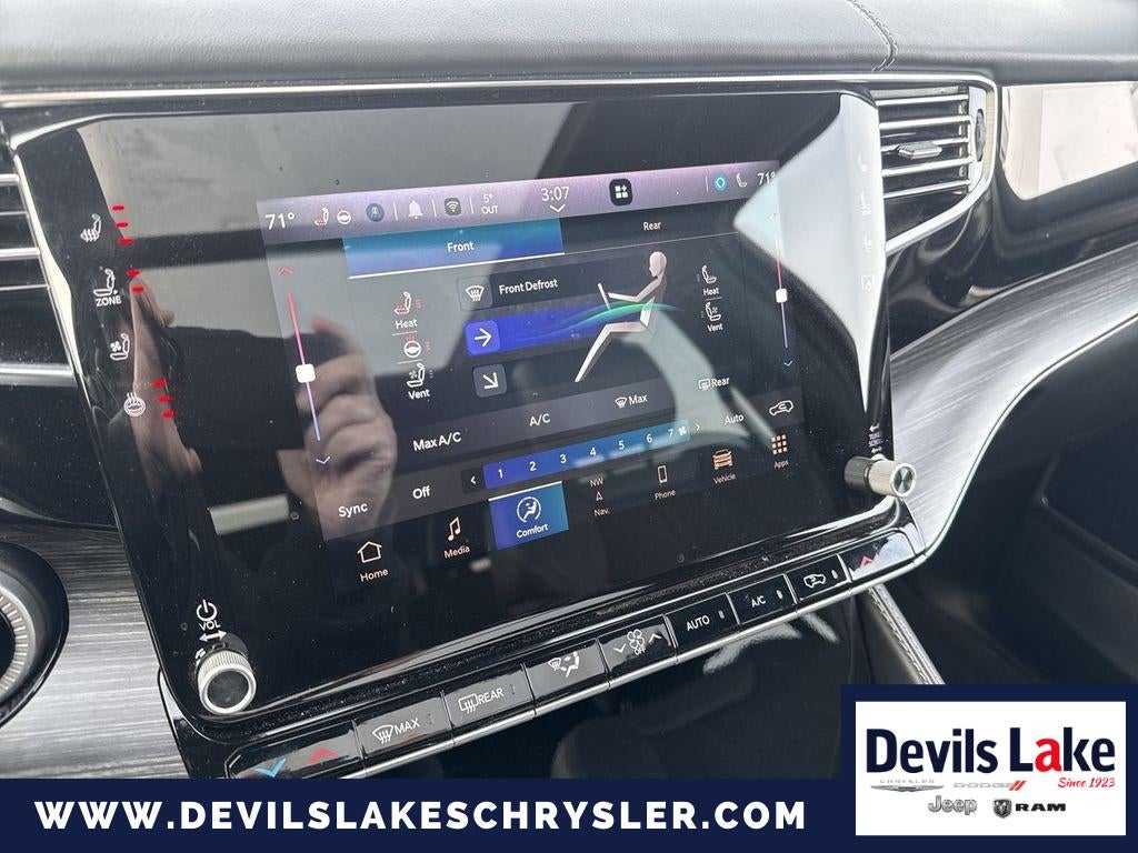 2023 Jeep Wagoneer Series III 4x4