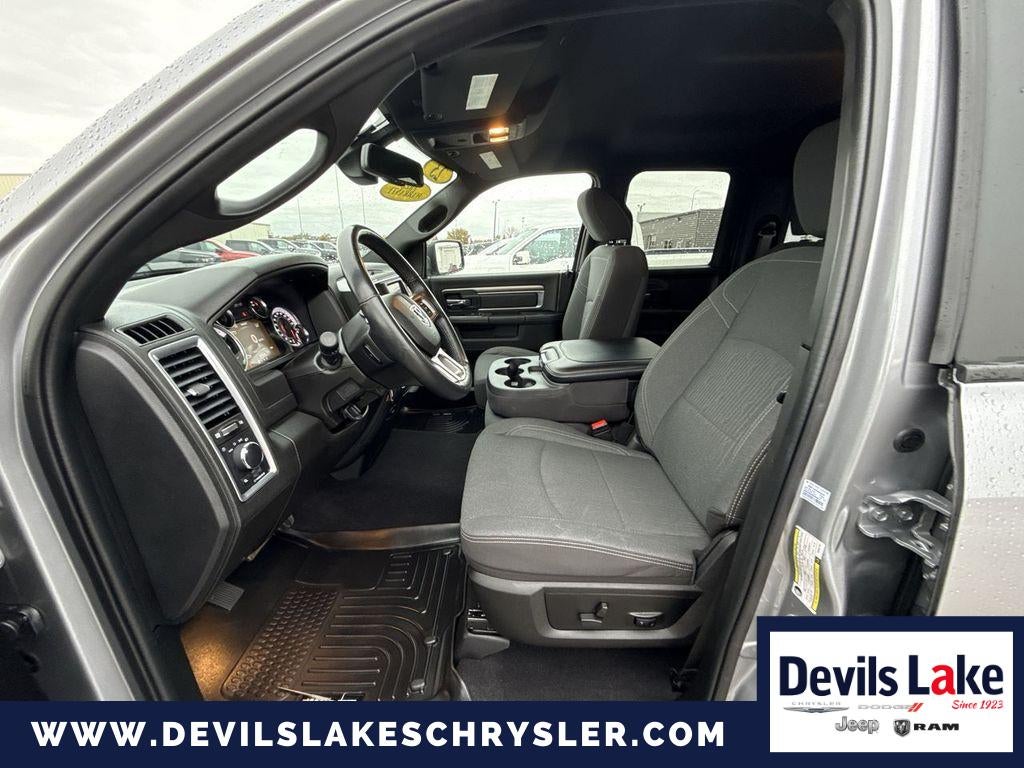 2023 RAM 1500 Classic Warlock Quad Cab 4x4 6'4' Box