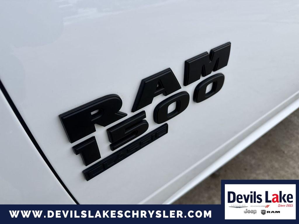 2024 RAM 1500 Classic Warlock Crew Cab 4x4 5'7' Box