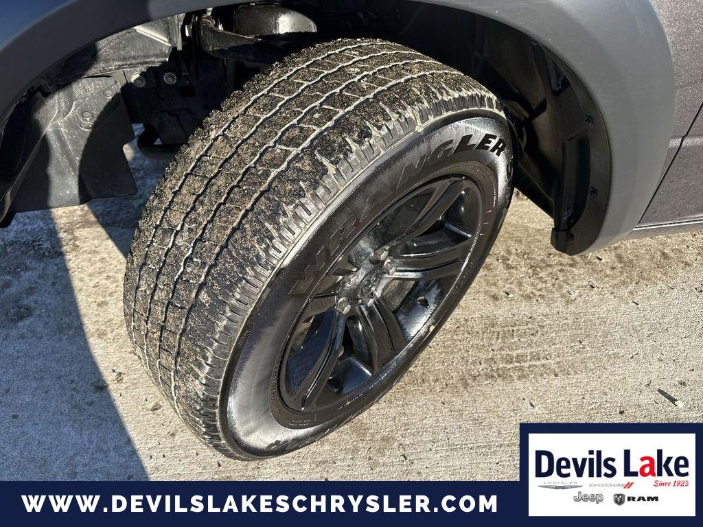 2024 RAM 1500 Classic Warlock Crew Cab 4x4 5'7' Box