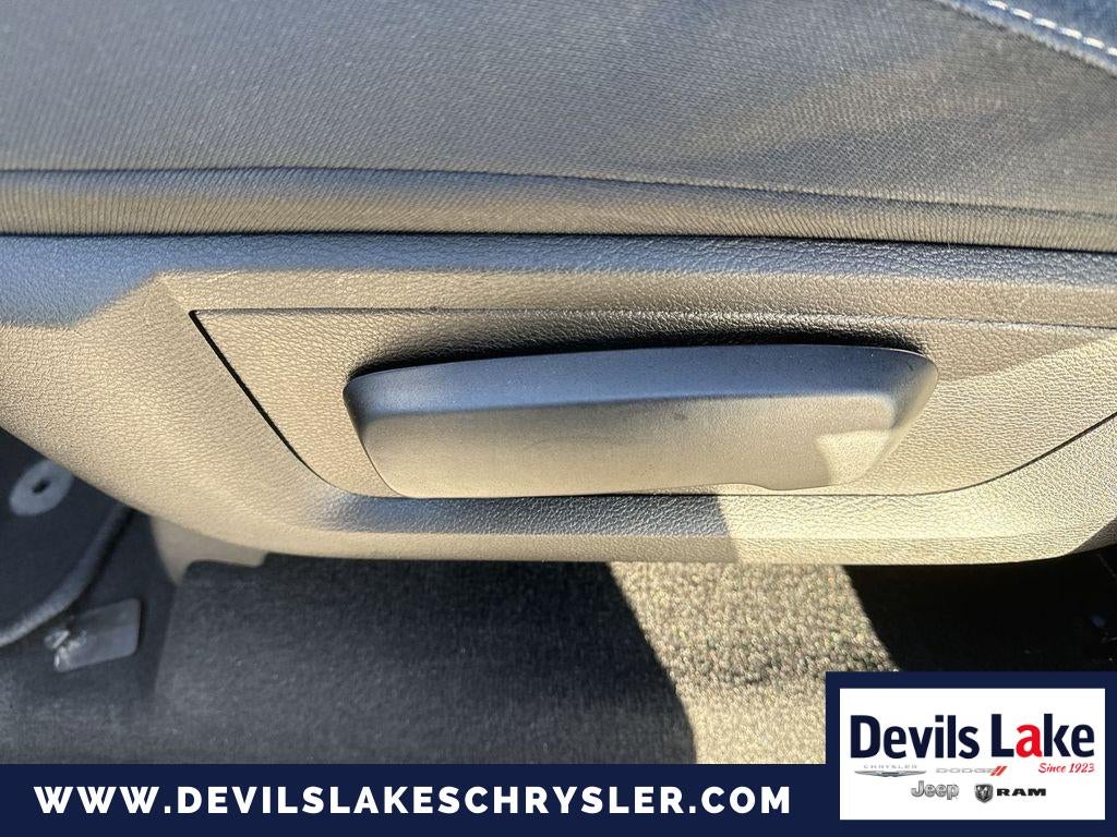 2024 RAM 1500 Classic Warlock Crew Cab 4x4 5'7' Box