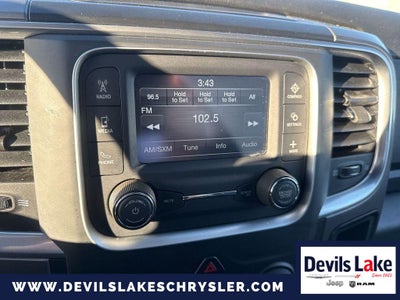 2024 RAM 1500 Classic Warlock Crew Cab 4x4 5'7' Box