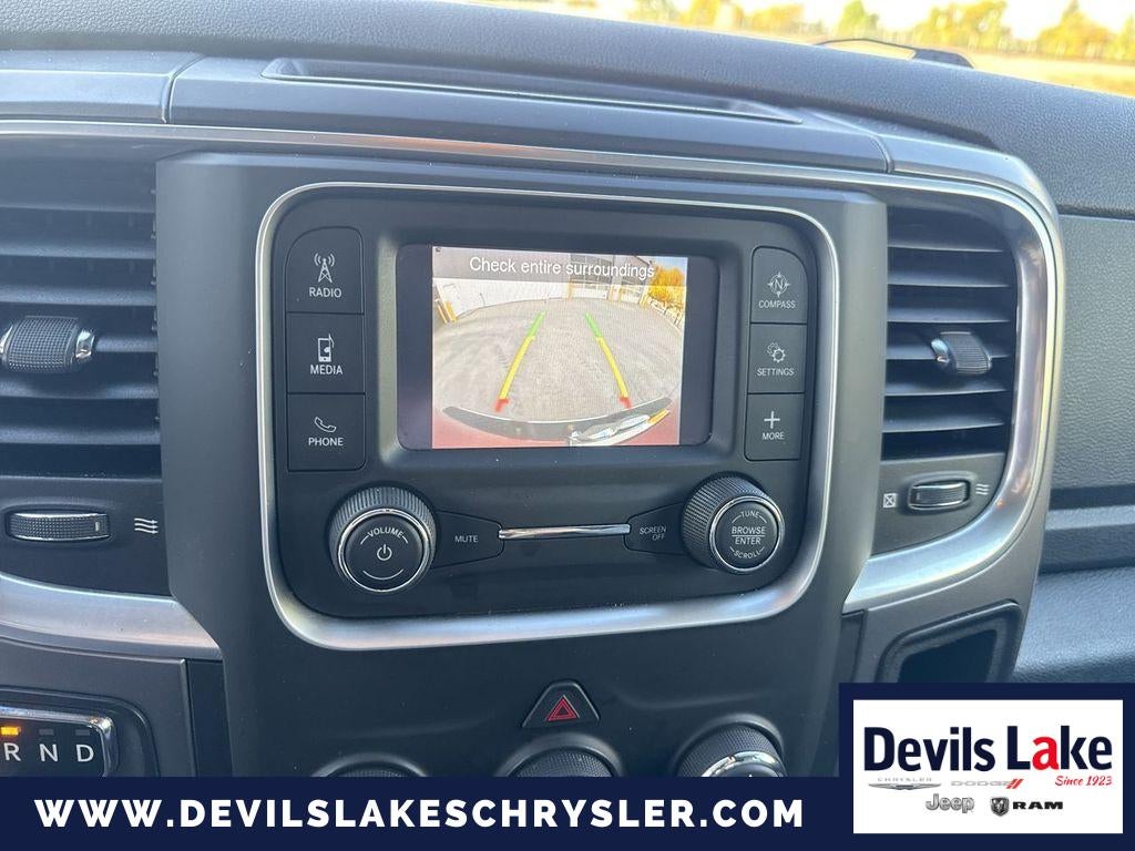 2021 RAM 1500 Classic SLT Crew Cab 4x4 5'7' Box