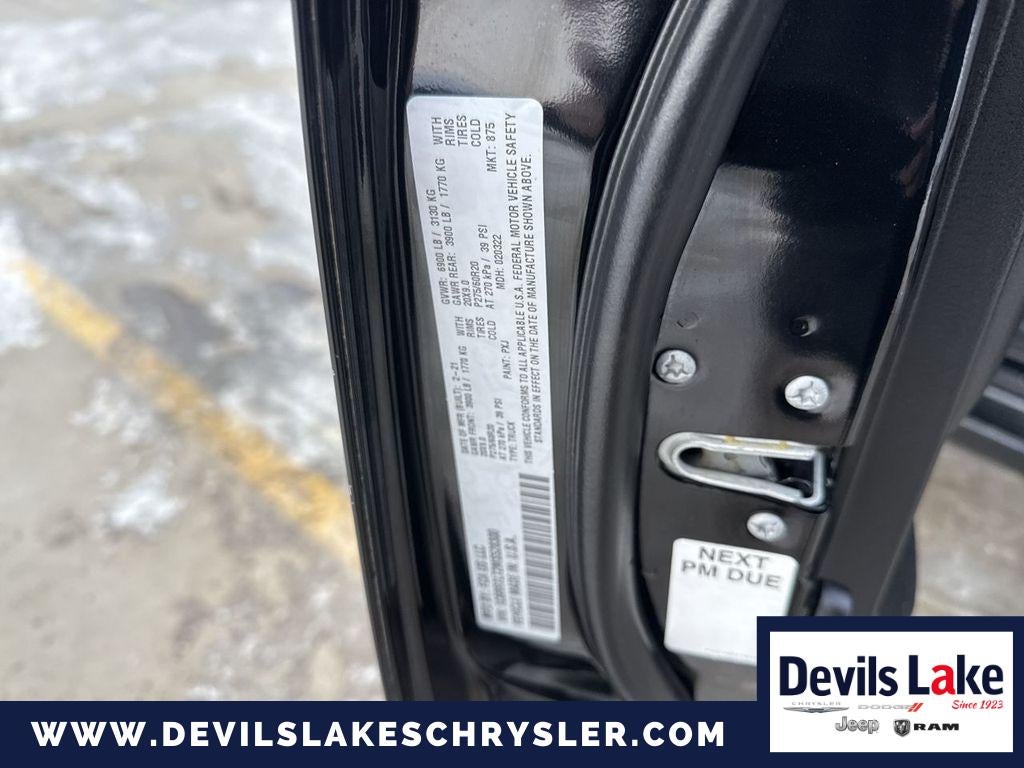 2021 RAM 1500 Classic Warlock Crew Cab 4x4 5'7' Box