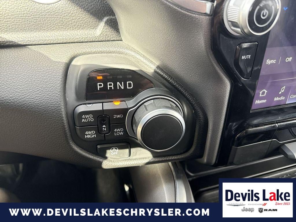 2025 RAM 1500 Big Horn Crew Cab 4x4 5'7' Box