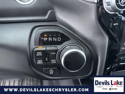 2025 RAM 1500 Big Horn Crew Cab 4x4 5'7' Box