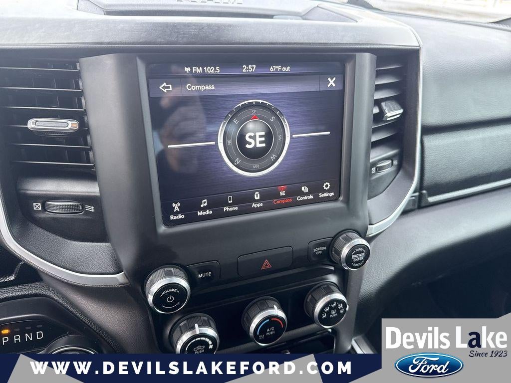 2020 RAM 1500 Big Horn Crew Cab 4x4 5'7' Box