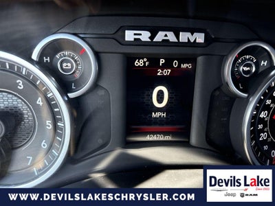 2023 RAM 1500 Big Horn Crew Cab 4x4 5'7' Box