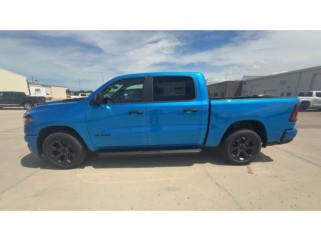 2026 RAM Ram 1500 RAM 1500 EXPRESS CREW CAB 4X4 5'7' BOX