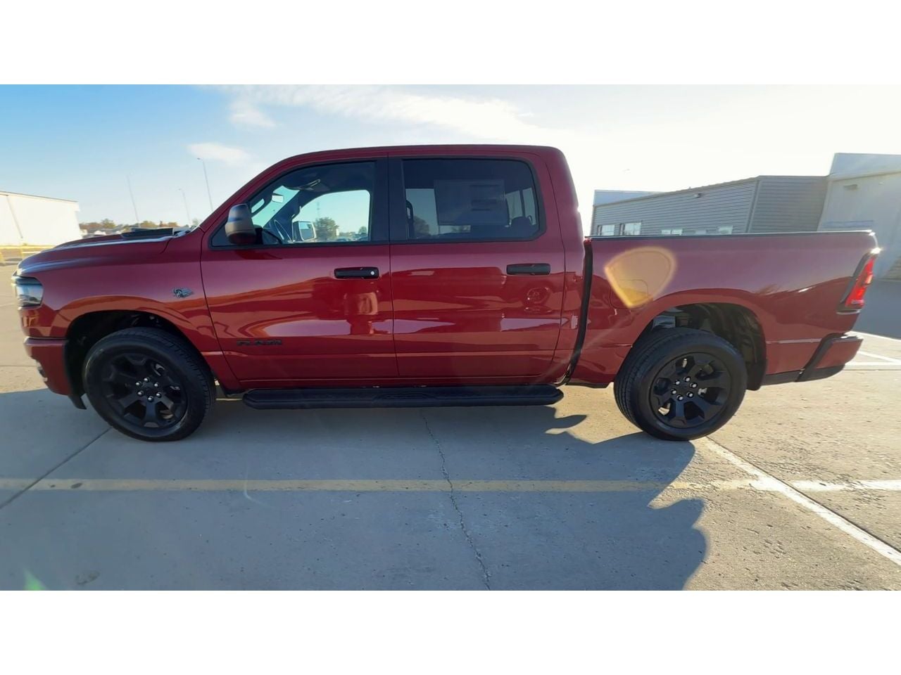 2027 RAM Ram 1500 RAM 1500 EXPRESS CREW CAB 4X4 5'7' BOX