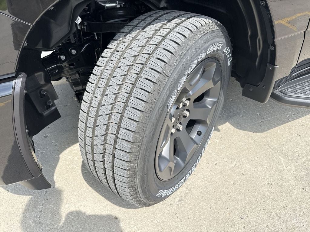 2026 RAM Ram 1500 RAM 1500 EXPRESS CREW CAB 4X4 5'7' BOX