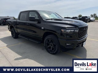 2026 RAM Ram 1500 RAM 1500 EXPRESS CREW CAB 4X4 5'7' BOX