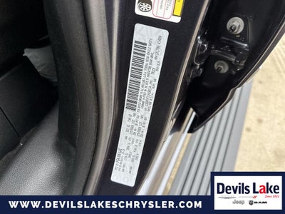 2020 RAM 1500 Limited Crew Cab 4x4 5'7' Box