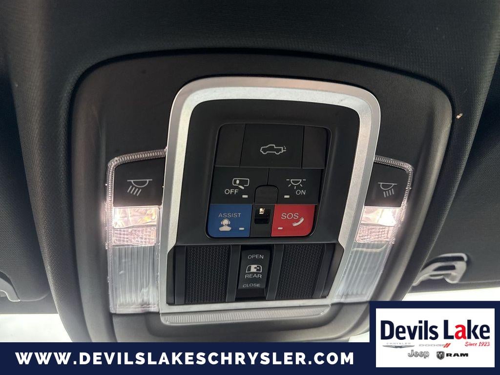 2020 RAM 1500 Limited Crew Cab 4x4 5'7' Box