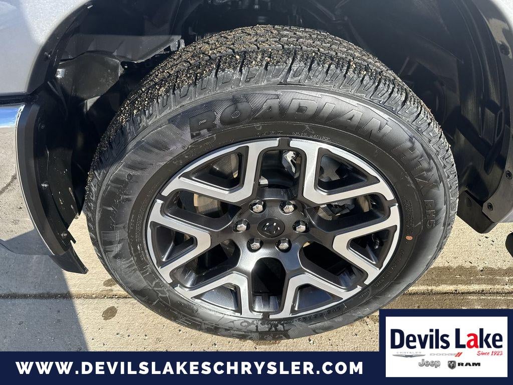 2025 RAM 1500 Laramie Crew Cab 4x4 5'7' Box