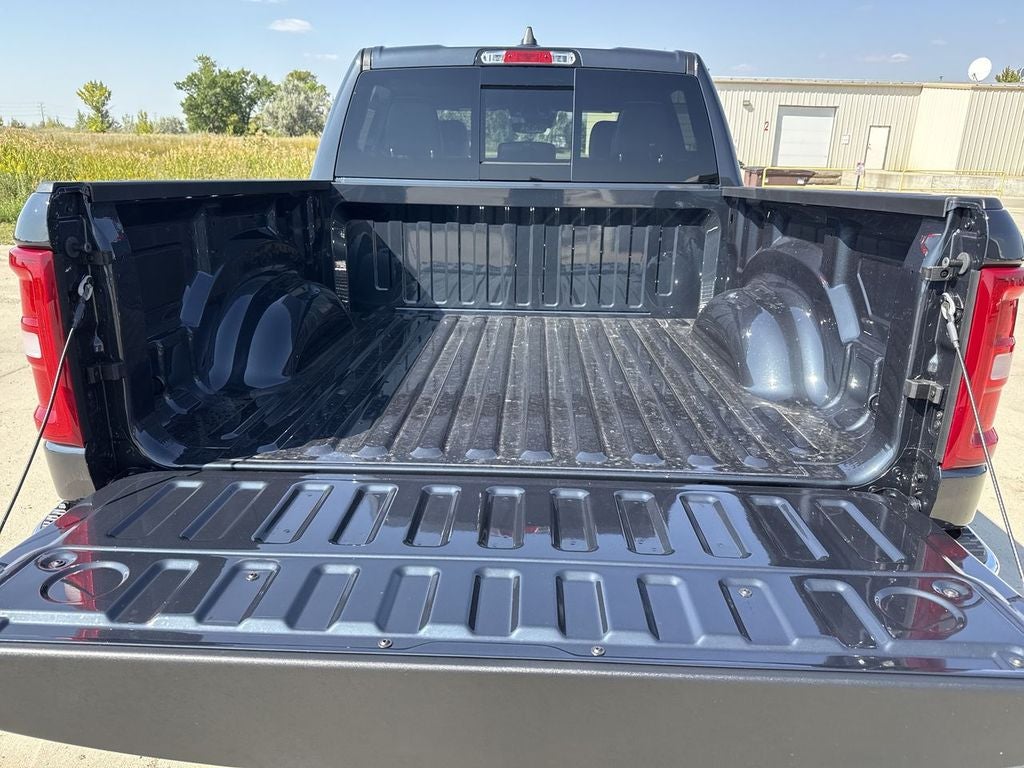 2027 RAM Ram 1500 RAM 1500 LARAMIE CREW CAB 4X4 5'7' BOX