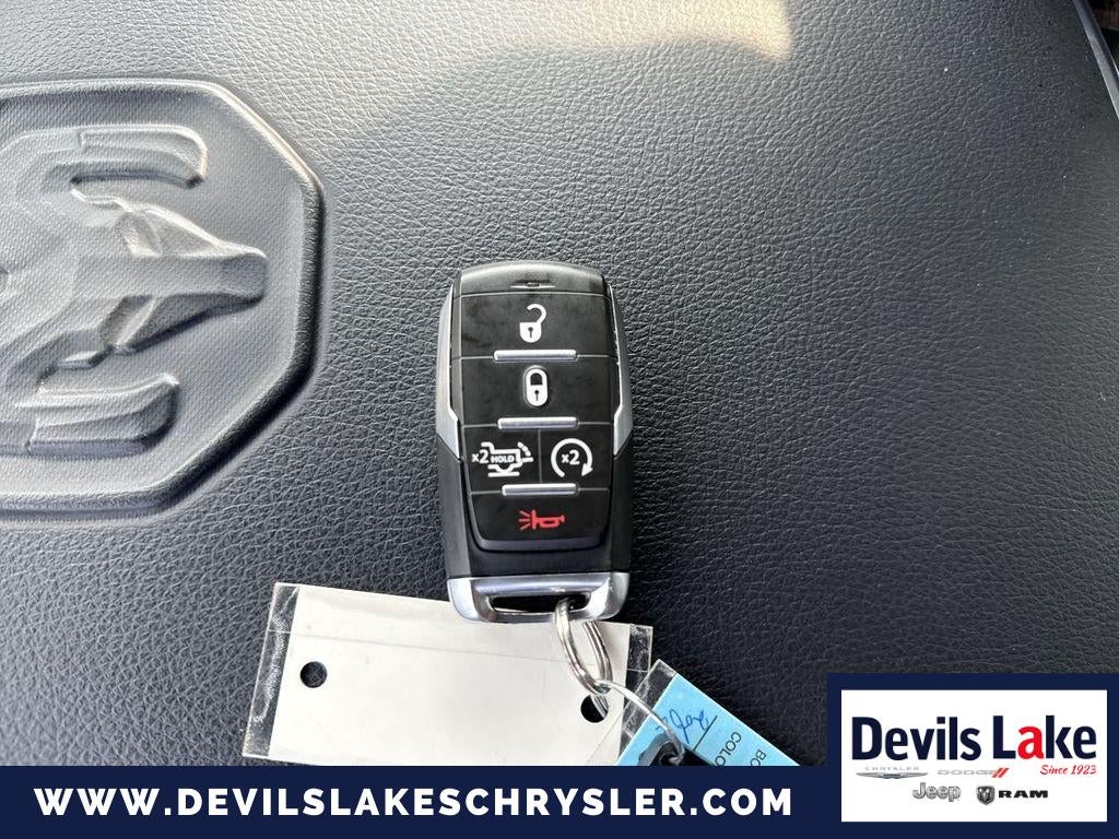 2025 RAM 1500 Laramie Crew Cab 4x4 5'7' Box