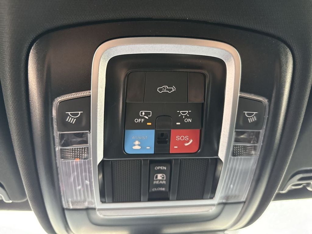 2027 RAM Ram 1500 RAM 1500 LARAMIE CREW CAB 4X4 5'7' BOX