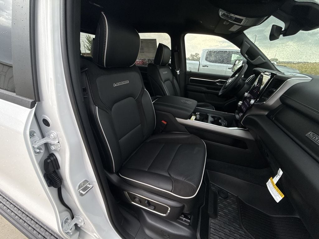 2027 RAM Ram 1500 RAM 1500 LARAMIE CREW CAB 4X4 5'7' BOX