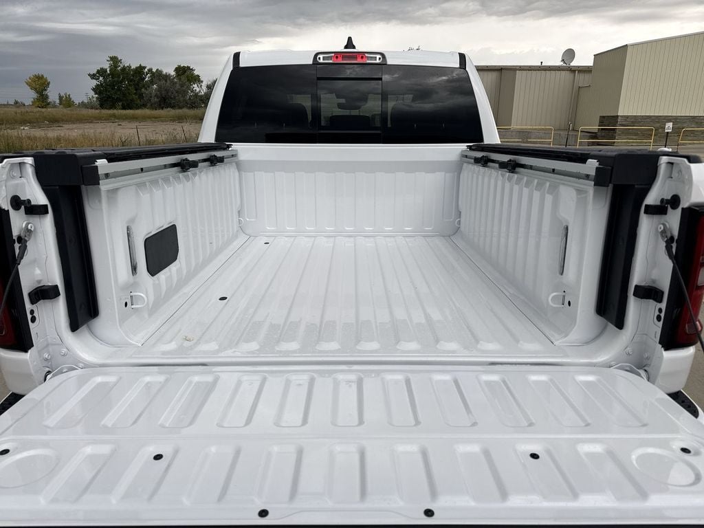 2027 RAM Ram 1500 RAM 1500 LARAMIE CREW CAB 4X4 5'7' BOX
