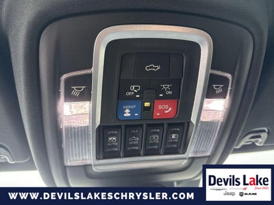 2019 RAM 1500 Laramie Crew Cab 4x4 5'7' Box