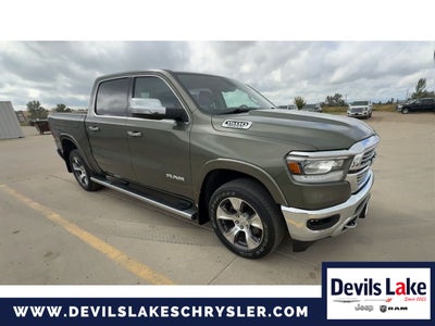 2020 RAM 1500 Laramie Crew Cab 4x4 5'7' Box